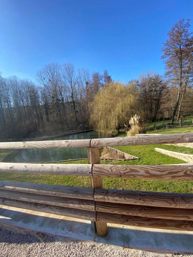 Les Chalets Du Marais Saint-Pierre-Aigle Exteriör bild